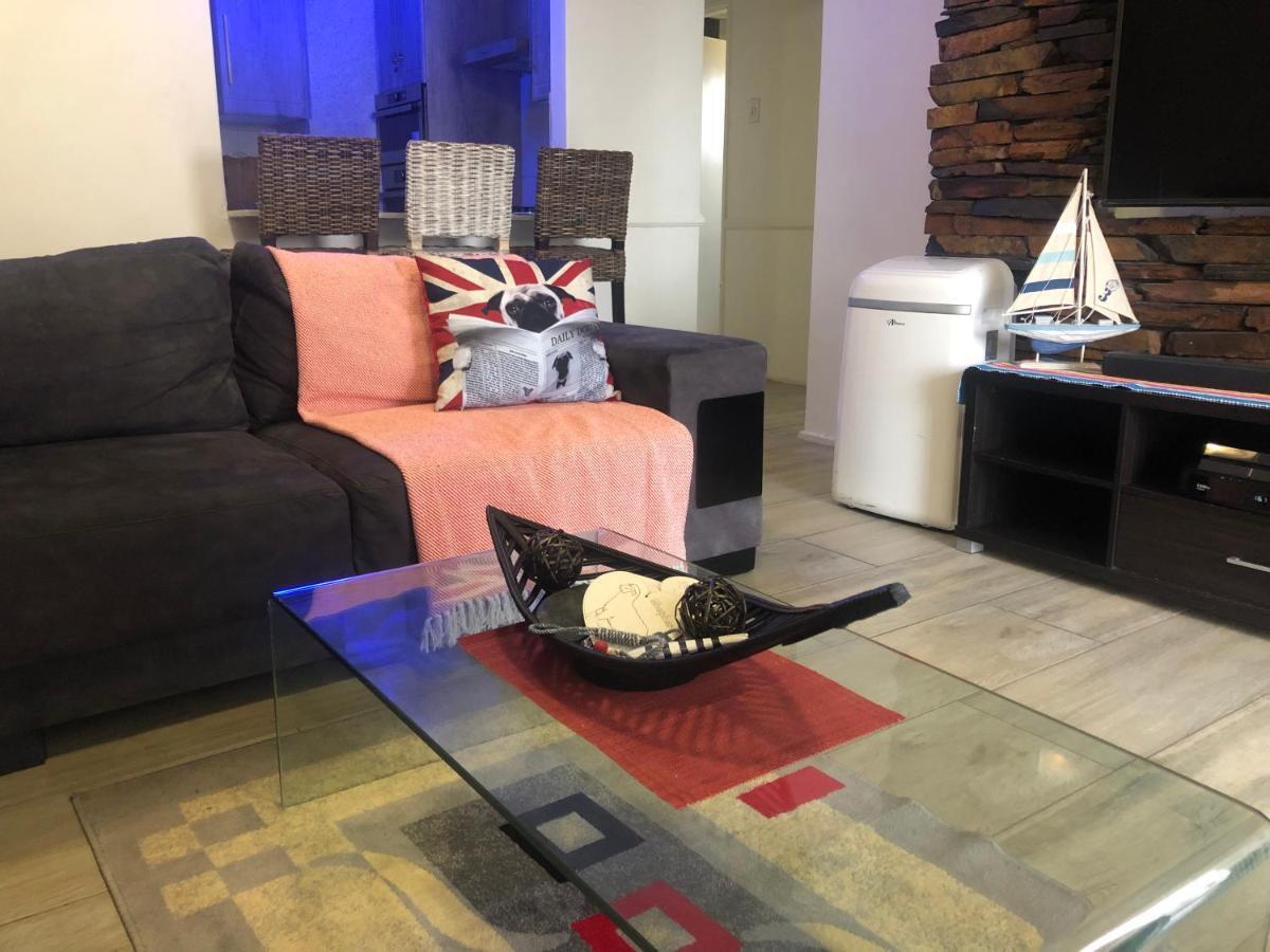 Summer Sands - Durban North Beach Accommodation エクステリア 写真