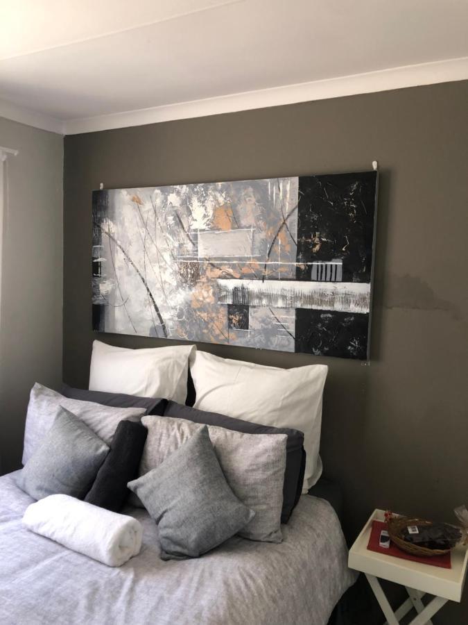 Summer Sands - Durban North Beach Accommodation エクステリア 写真